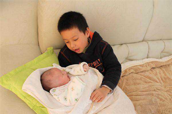 广州代生多钱，广州试管婴儿费用是多少钱？广
